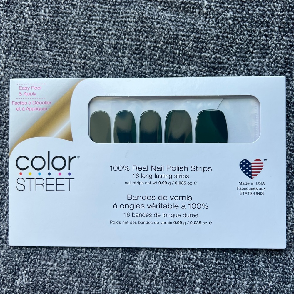 COPY - ColorStreet nails- Wood you rather?